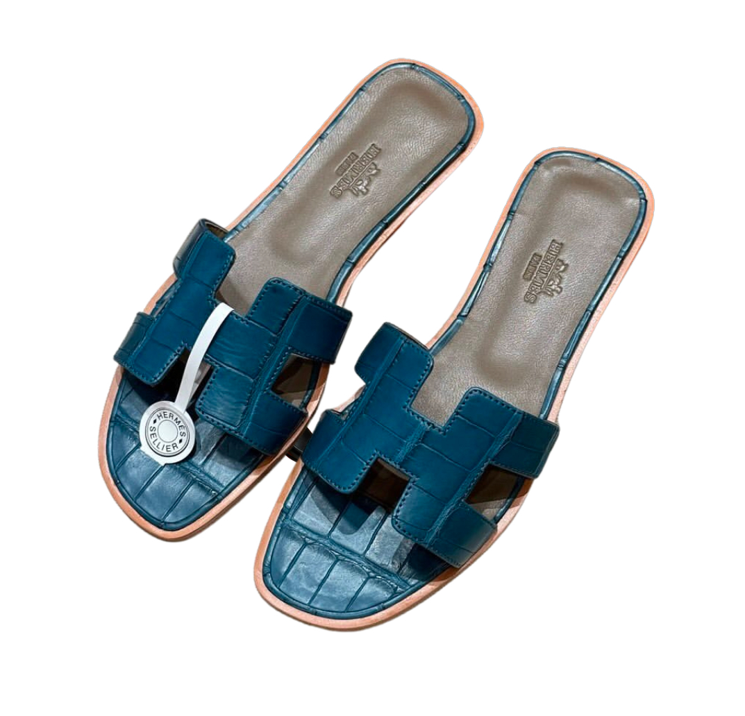 Hermès Oran Sandal Blue Izmir Alligator