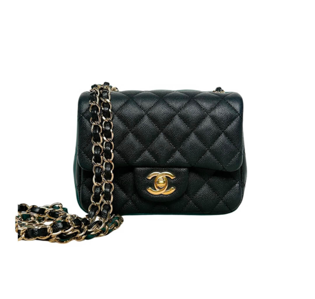 Chanel 17cm Classic Flap Caviar with &Gold Hardware Black