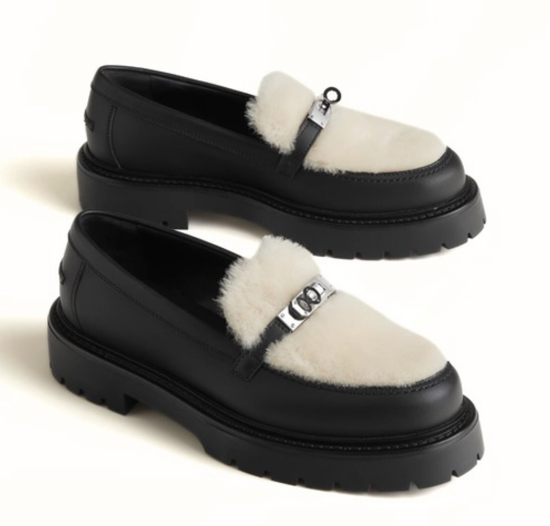 HERMÈS 24FW ICONE Kelly Women’s Loafers Noir